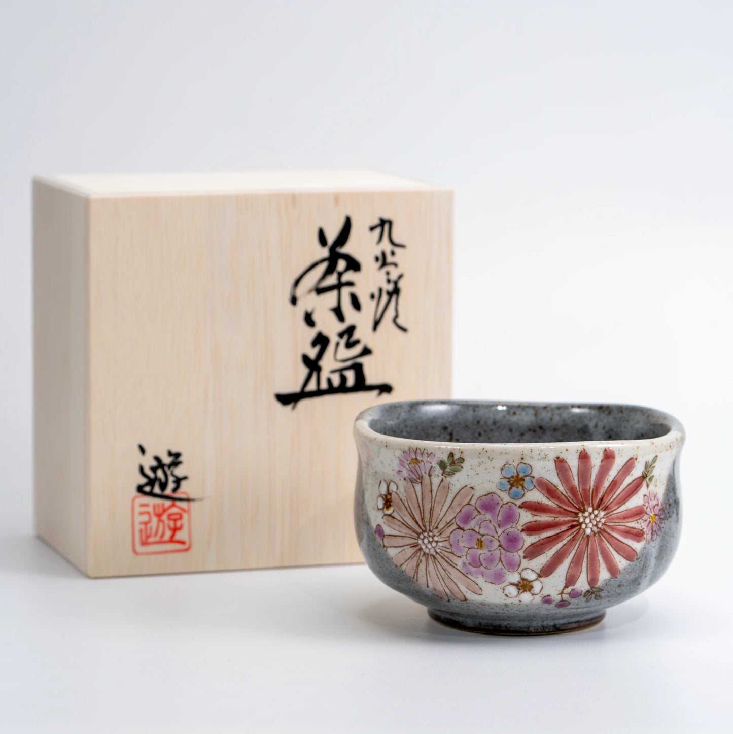 Kutani Hand-Painted Matcha Chawan by Iroe Yu Workshop — Hana Floral Wabi-Sabi Stoneware Bowl