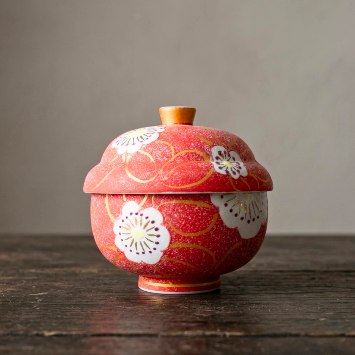 Arita Misuzu Lidded Rice Bowl | Red Matte Hana-Chirashi Sakura