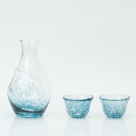 Japanese Cold Sake Set, Handmade Soda-Lime Glass | Toyo Sasaki Carafe with Ice Pocket & 2 Cups