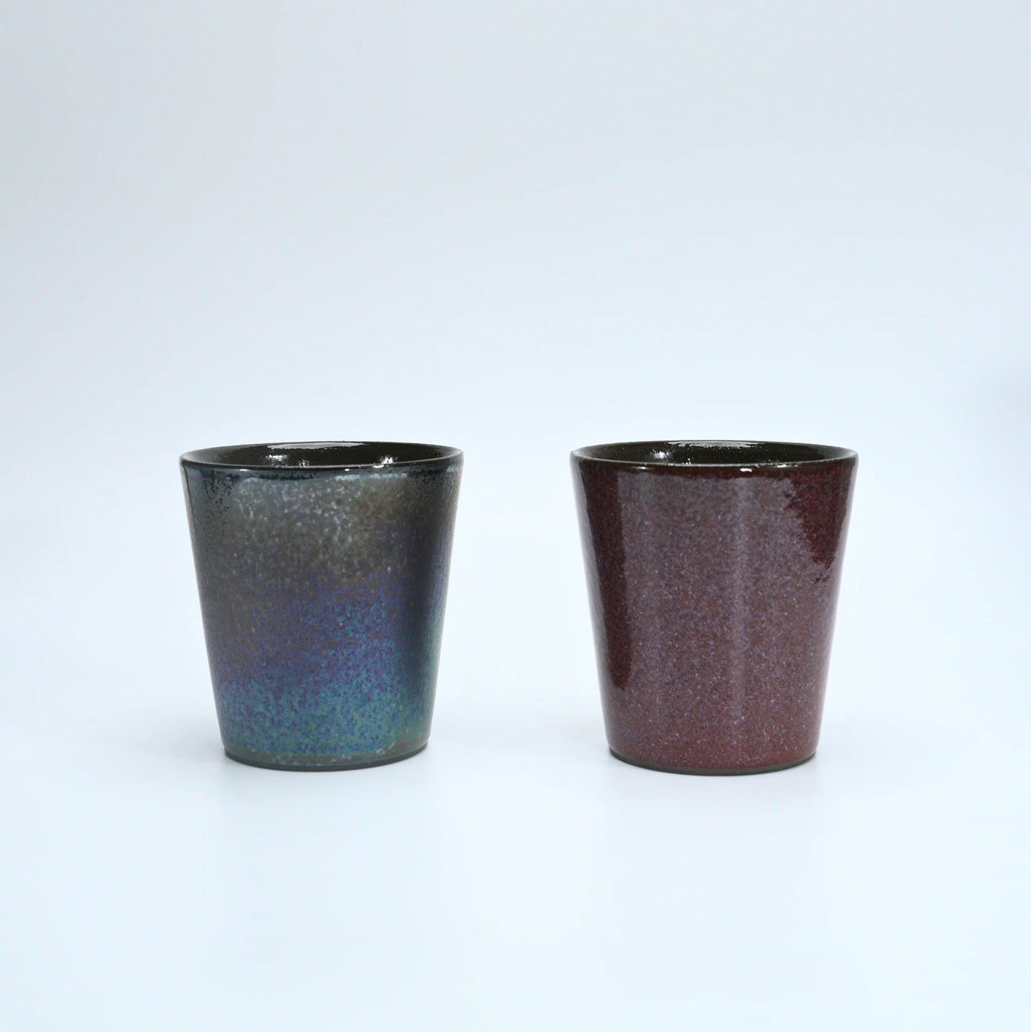 Tabata Shigemichi Mino-Yaki Double-Wall Rock Cup — Bordeaux & Black Luster Stoneware (300ml, Kiribako)