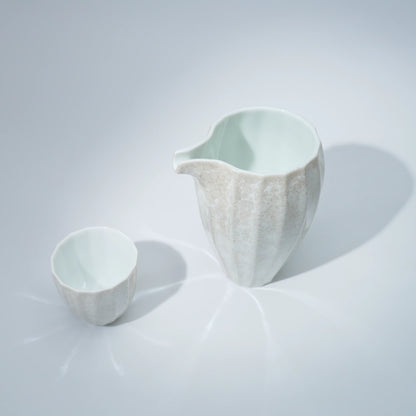 Mino Ware Champagne Luster Sake Set | Katakuchi & Cup, Red or White Porcelain — view 5