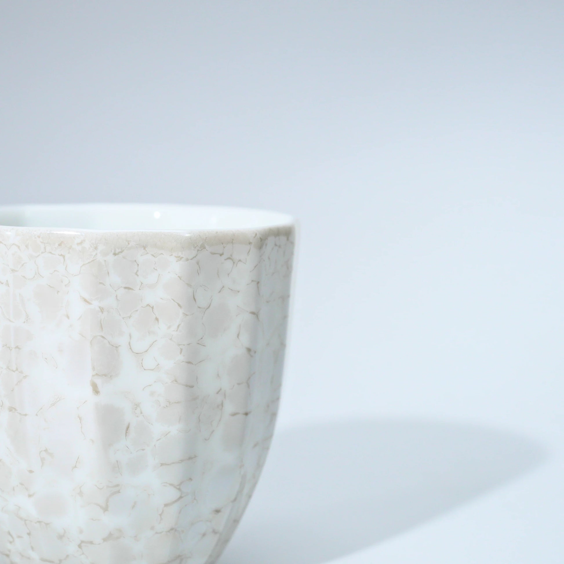 Mino Ware Champagne Luster Sake Set | Katakuchi & Cup, Red or White Porcelain — view 8