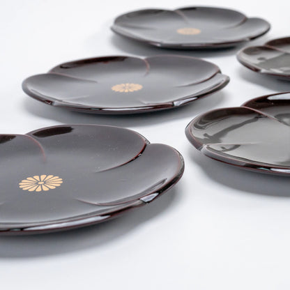 Vintage Showa Kishu-Shikki Urushi Lacquer Plate Set of 5 — Kikumon, Wakayama — view 4