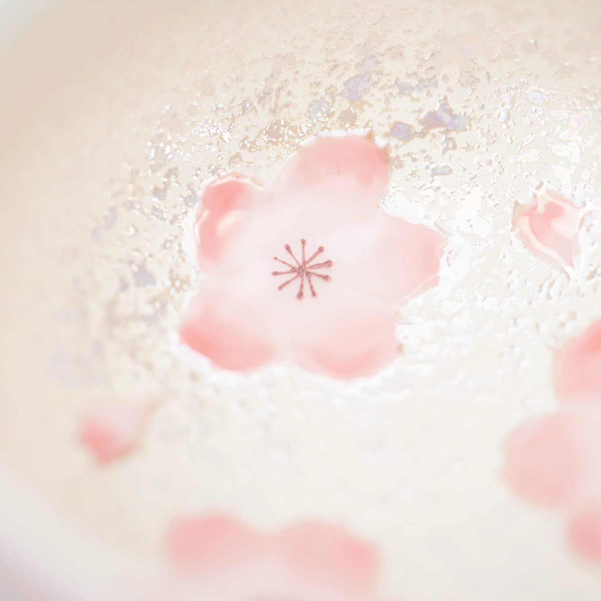 Arita Pink Cherry Blossom Lidded Bowl, 9.7 cm