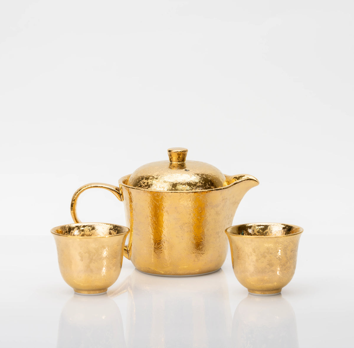 Service à thé Arita doré, théière et 2 tasses
