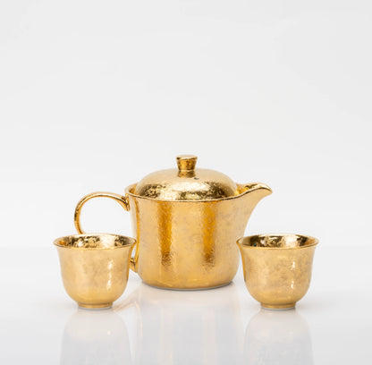 Service à thé Arita doré, théière et 2 tasses