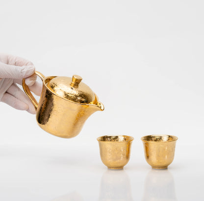 Service à thé Arita doré, théière et 2 tasses