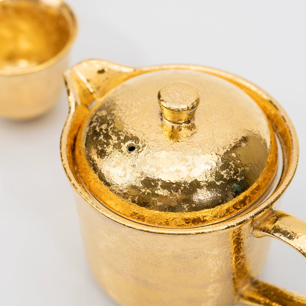 Service à thé Arita doré, théière et 2 tasses