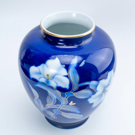 Vintage Fukagawa Seiji Ruri Cobalt Blue Vase — Lily & Butterfly Sometsuke, Arita Porcelain Kabin
