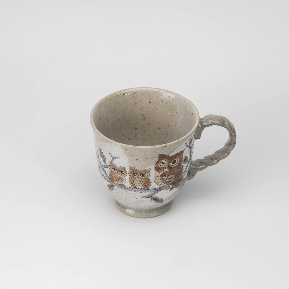 Three owls mug, view from above showing the opening and interior.