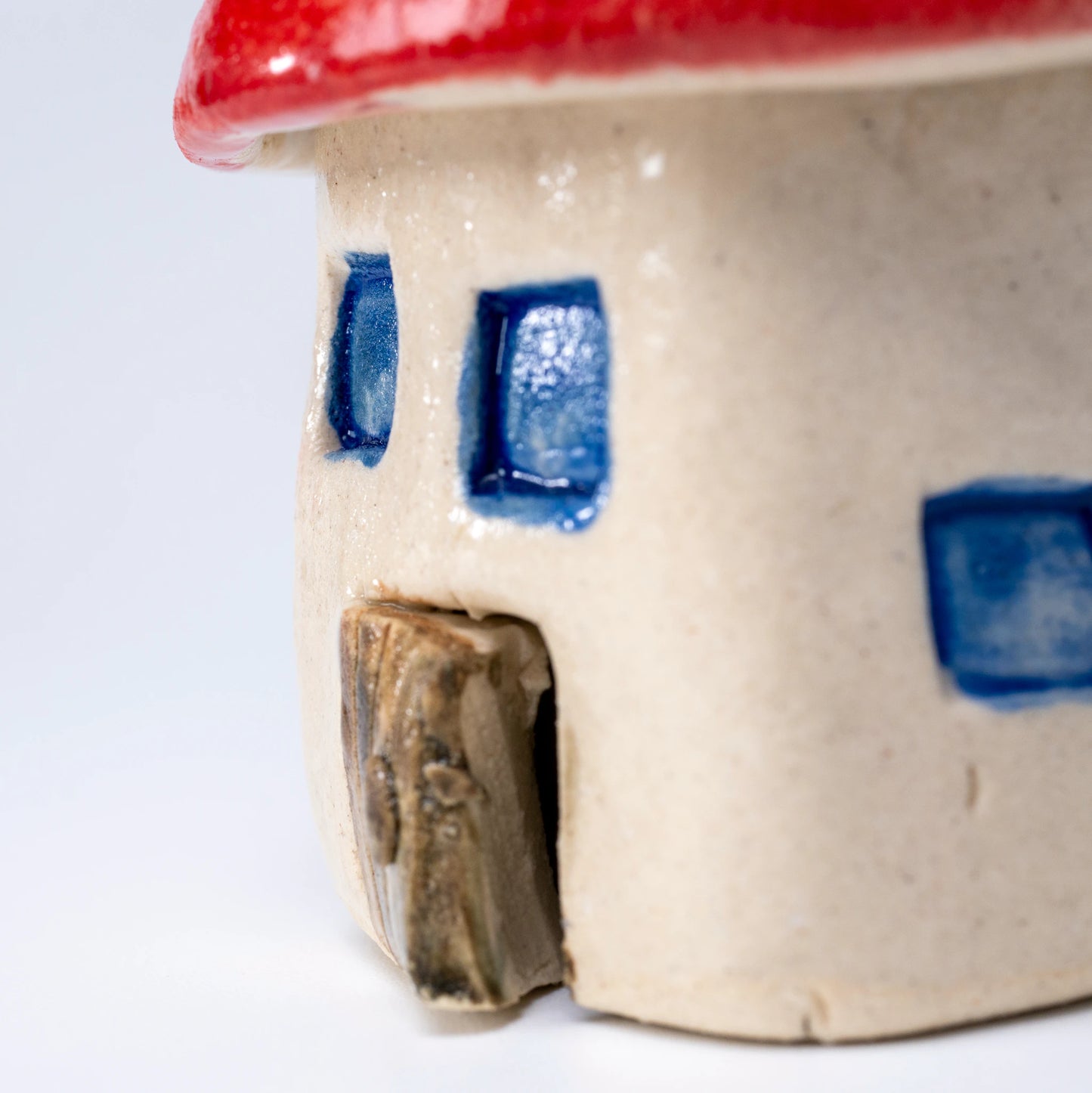 Mino-yaki Incense Burner Set — Handmade Ceramic Mushroom House with Chimney & Bird