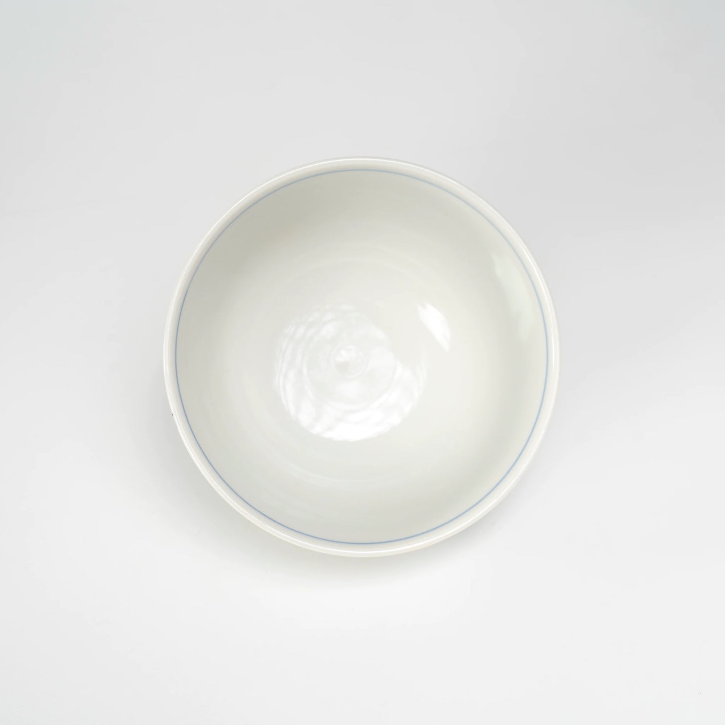 Kutani-yaki Rice Bowl — Hand-Painted Mejiro Bird Porcelain Chawan (White-Eye on Branch)