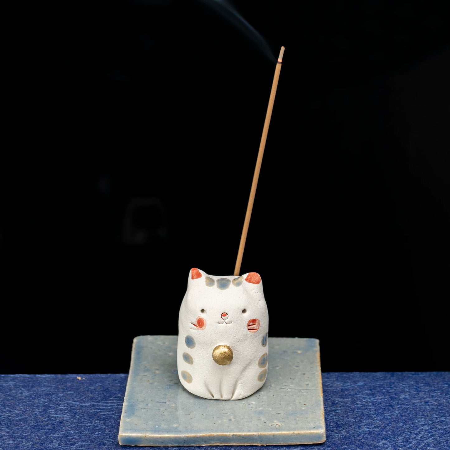 Handmade Ceramic Cat Incense Holder — Kawaii Mino-ware Neko Stick Stand with Dish