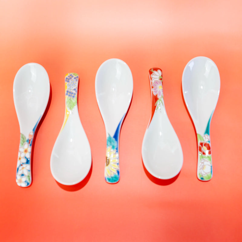 Set of five Kutani porcelain spoons with assorted floral handle motifs