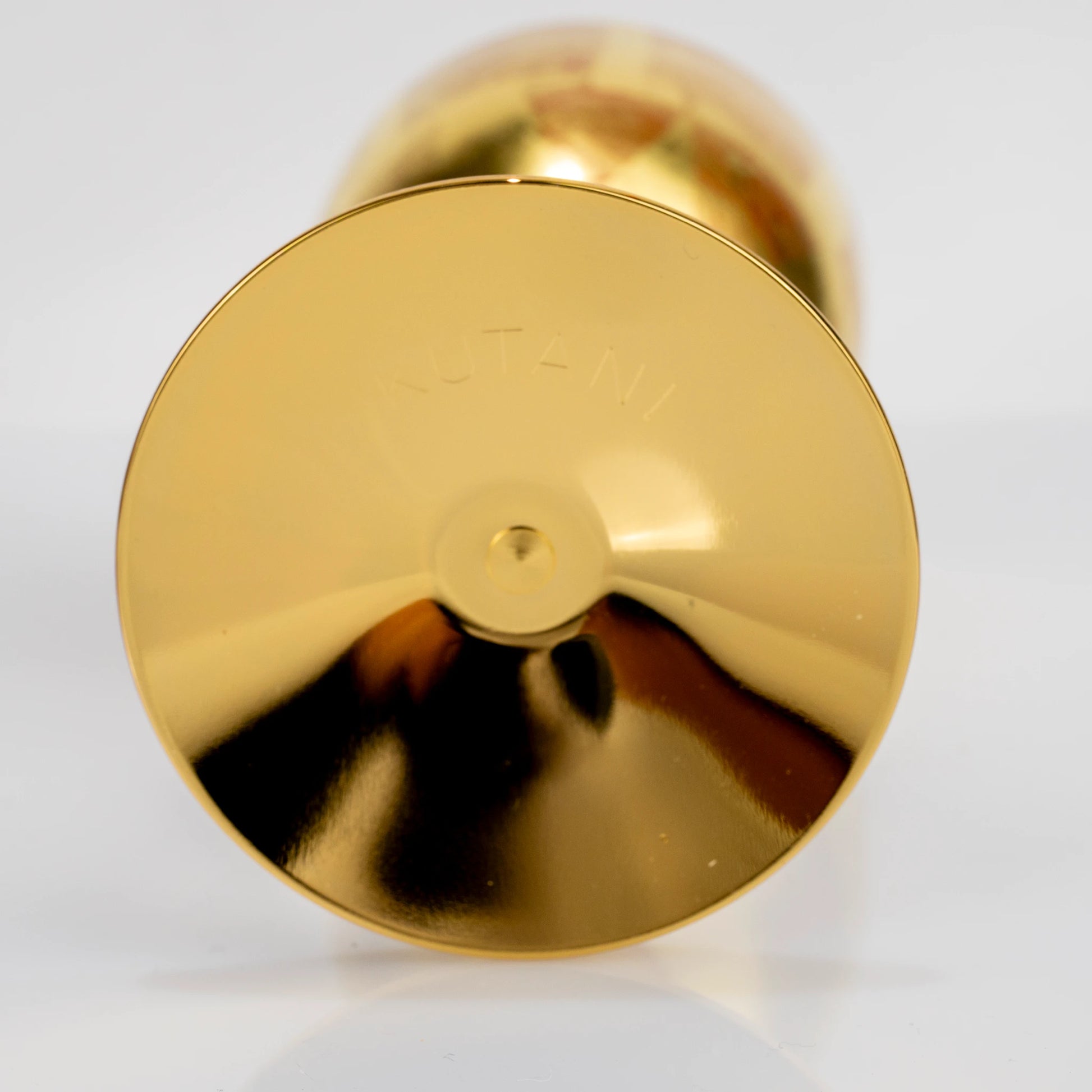 Bottom view of Kutani wine cup foot and stem
