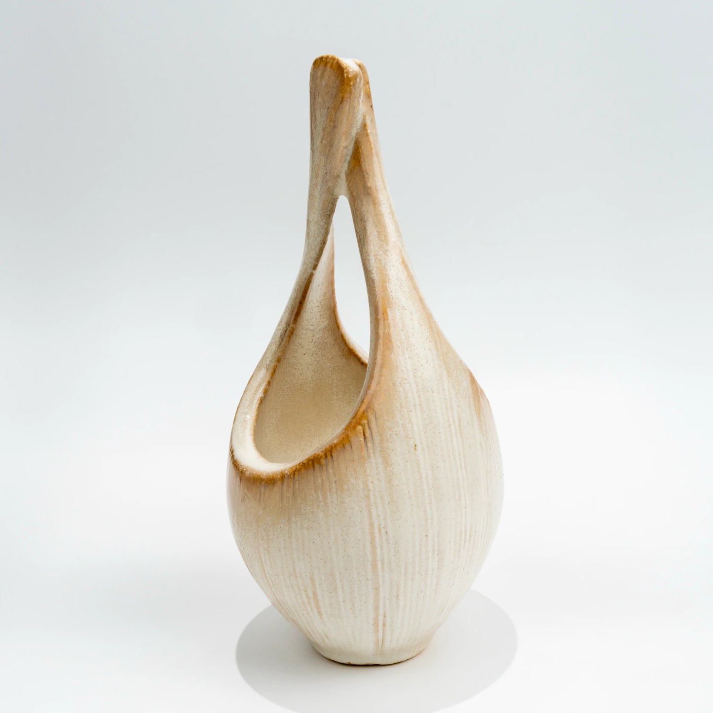 Shigaraki Hechimon Tall Flower Vase — Handmade Loop-Handle Stoneware Ikebana Vase, 23 cm