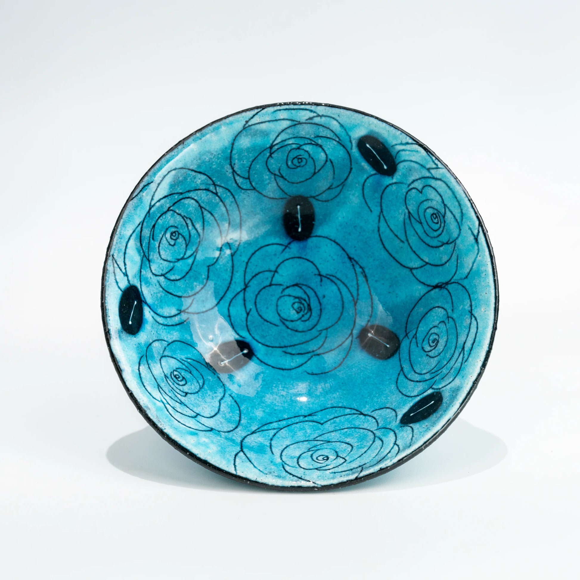 Cuenco de postre de Seto-yaki con rosa tallada Aibana añil de Setsugekka, 14,5 cm (vista 6)