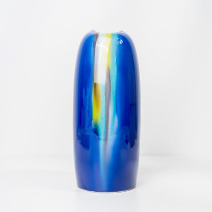 Side profile of blue Kutani art vase