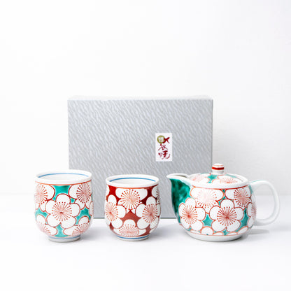 Kutani plum blossom tea set with 400 ml teapot and two yunomi cups in gift box