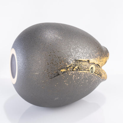 Top opening detail of Shigaraki stoneware ikebana vase