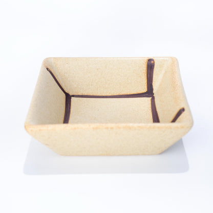 Empty wooden box for Mino ware square dish set