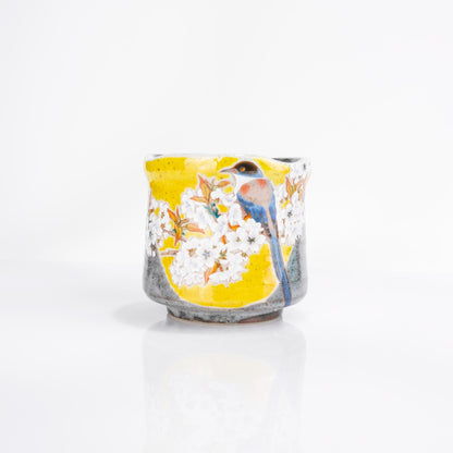 Kutani Yoshidaya yunomi tea cup with hand-painted sakura and bird motif