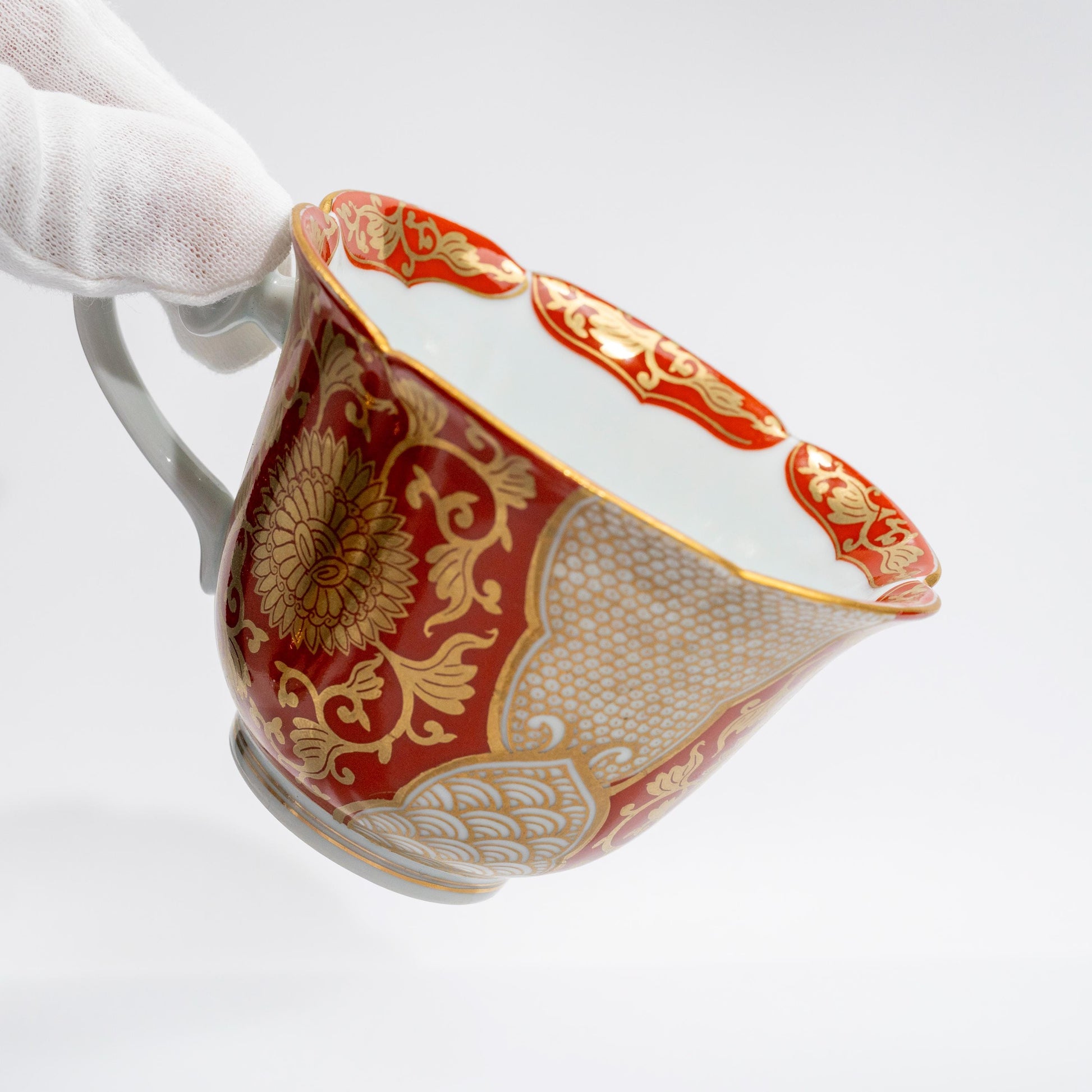 Top view of chrysanthemum saucer and matching cup