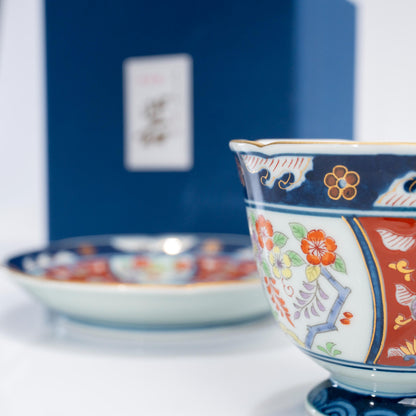 Gift box with Arita wisteria cup and saucer set