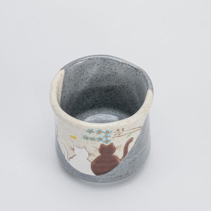 Iroe Yū Hidamari cat yunomi, Kutani ware