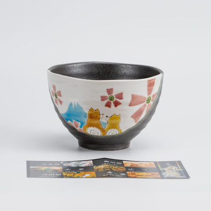 Hand-painted Kutani bowl with two Shiba Inu, a blue mountain and pink flowers, Iroe Yū Hidamari series