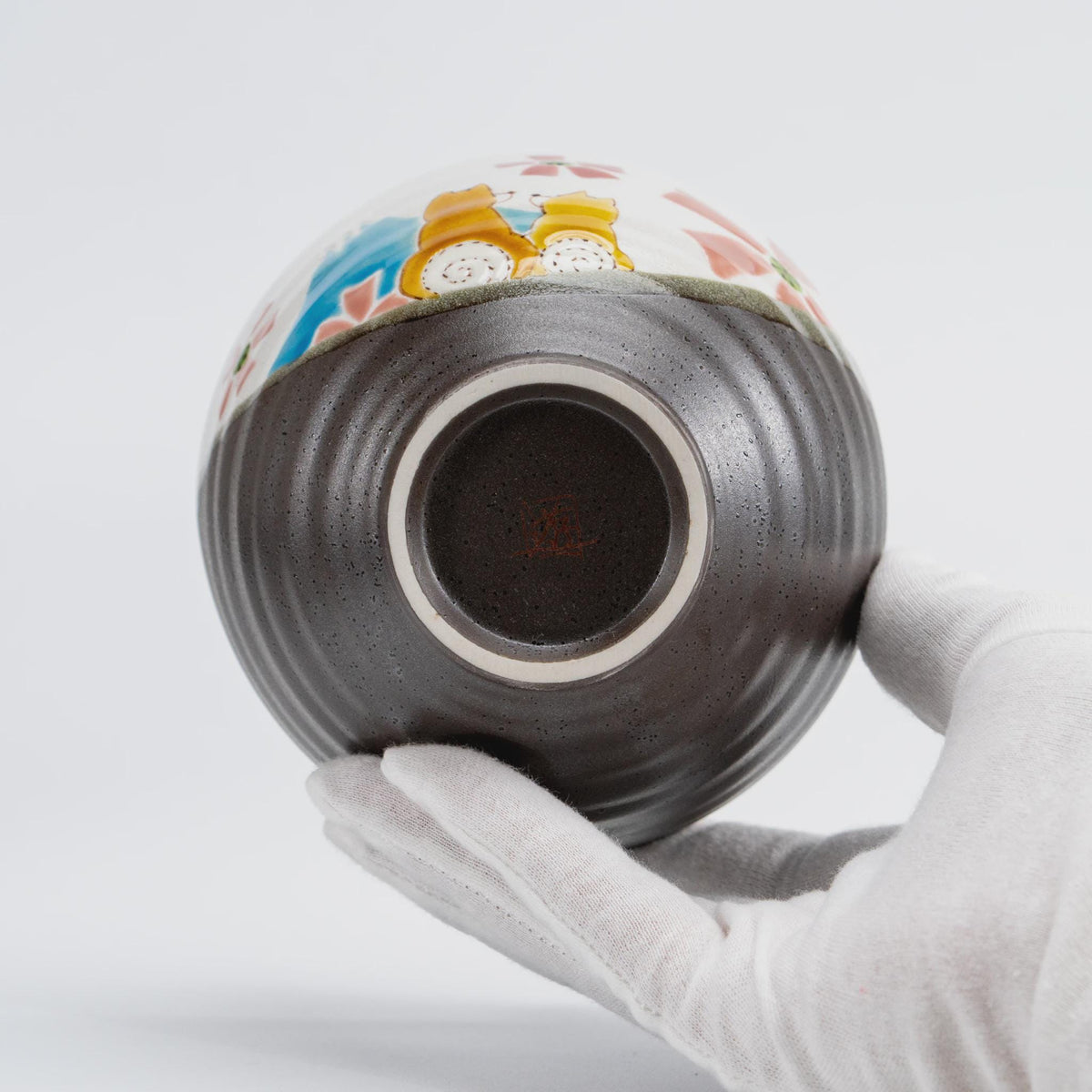 Iroe Yū Hidamari Shiba Inu bowl, Kutani ware