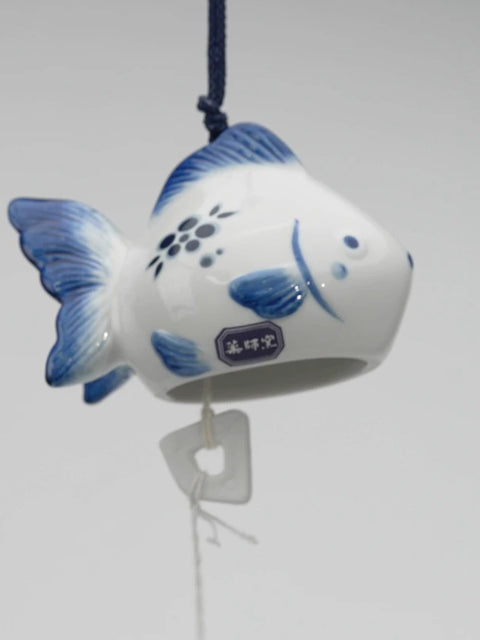 Yakushigama Goldfisch-Windspiel, blau-weiß