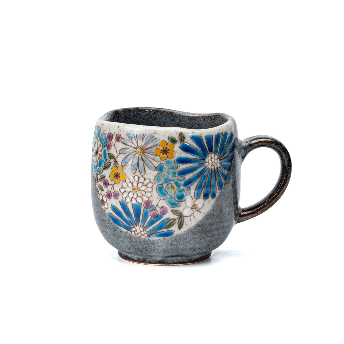 Front view of the blue floral Kutani mug.