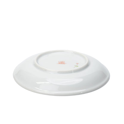 Underside and recessed foot of the white Kutani cat plate.
